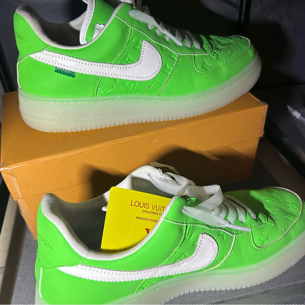 Brand New Size 11 Nike Louis Vuitton